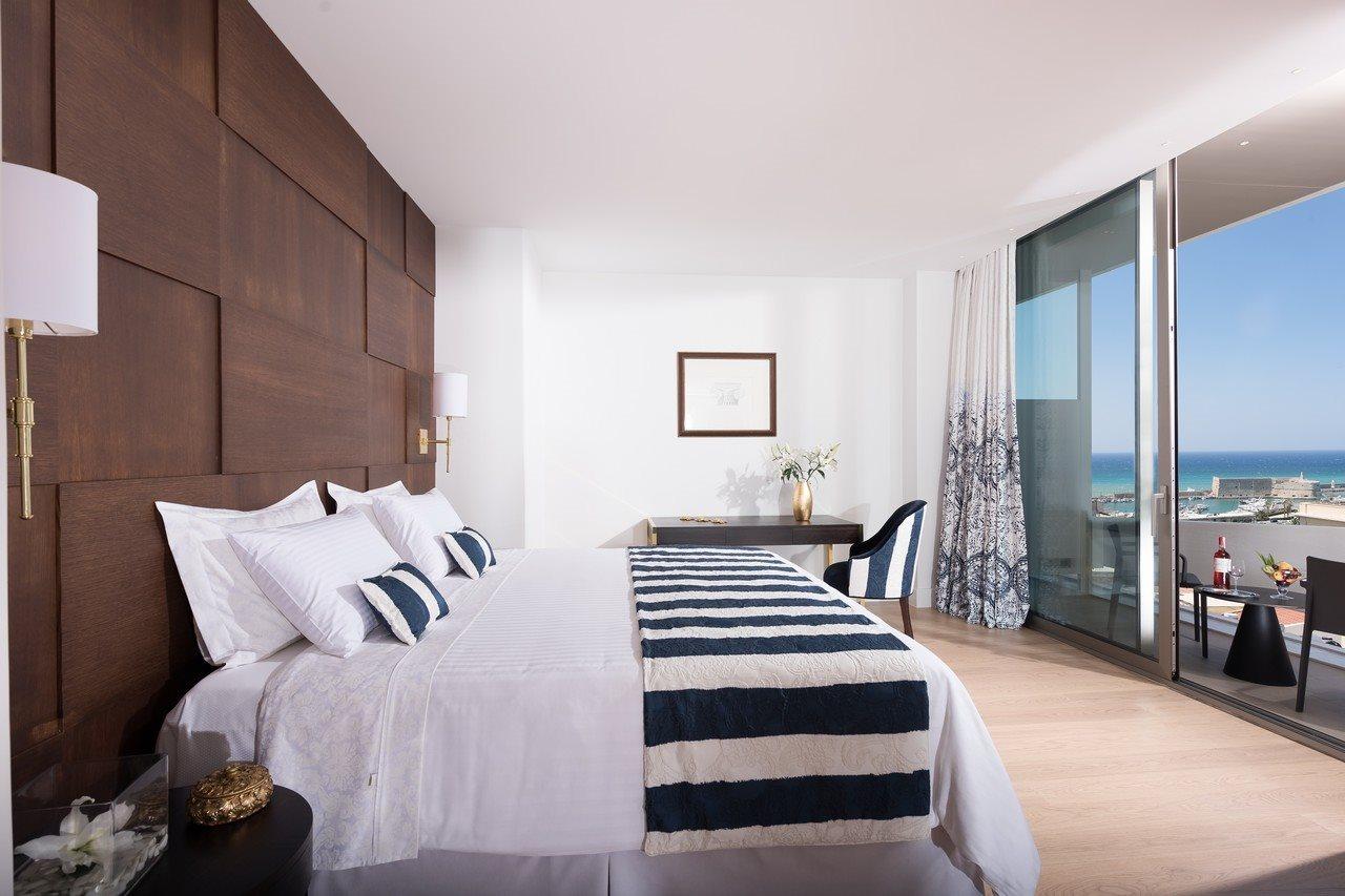 فندق أكويلا أتلانتس كاندية المظهر الخارجي الصورة A bedroom at the hotel