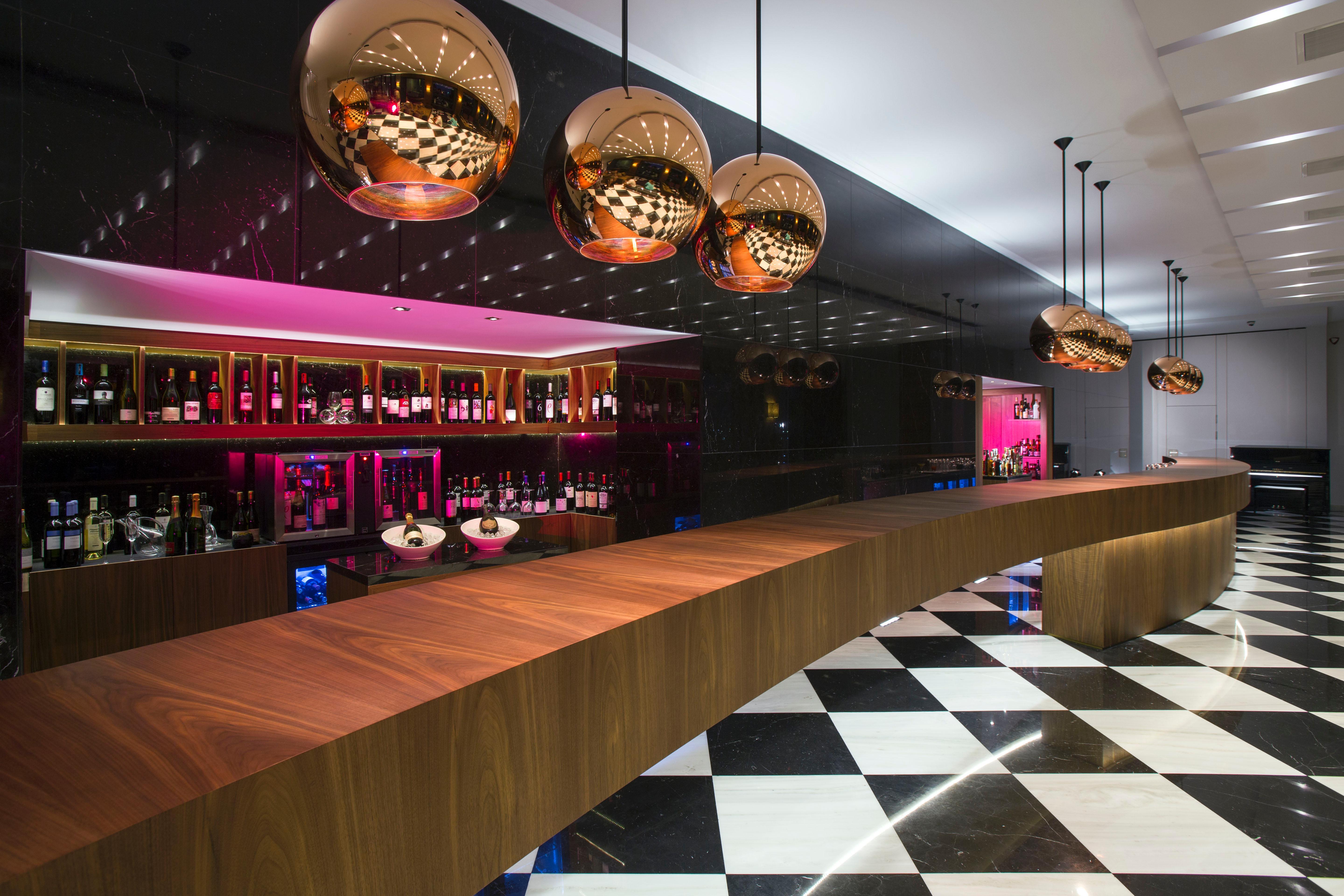 فندق أكويلا أتلانتس كاندية المظهر الخارجي الصورة The bar at the Standard London